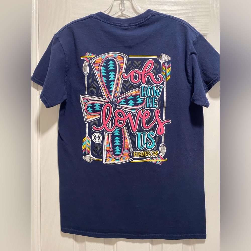 Girlie Girl Originals short sleeve shirt Small
